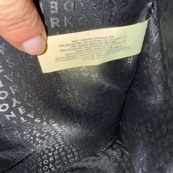 Kate Spade Grove Street Maeve Black and Cream Structured Tote - Picture 12 of 16